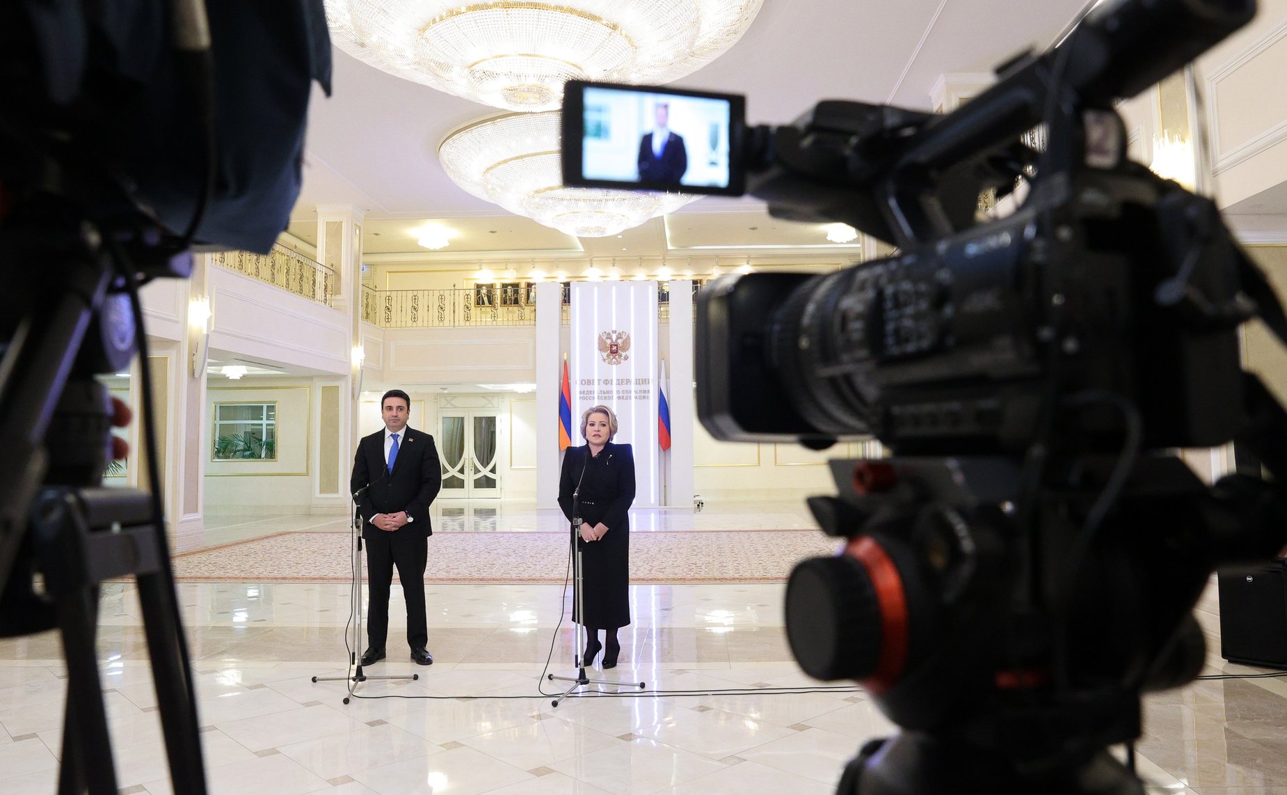 Встреча Председателя Совета Федерации Валентины Матвиенко с Председателем Национального Собрания Республики Армения Аленом Симоняном