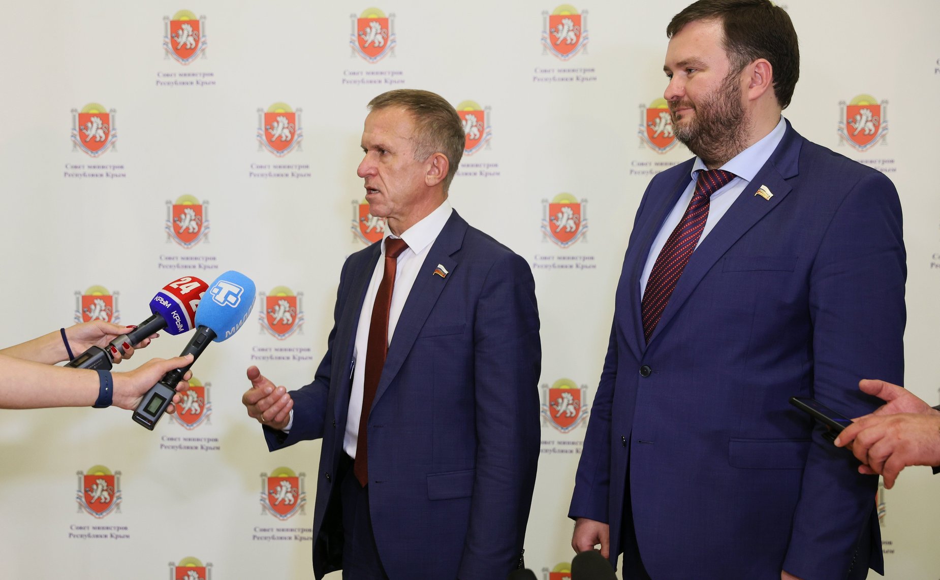 Сенаторы провели совещания по интеграции Запорожской и Херсонской областей в экономическую систему России и поддержке МСП