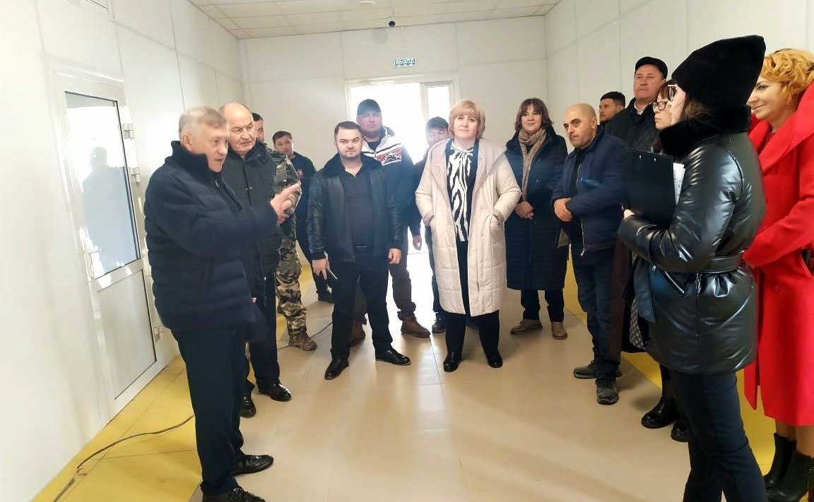 Сергей Михайлов посетил образовательные учреждения Забайкальского края
