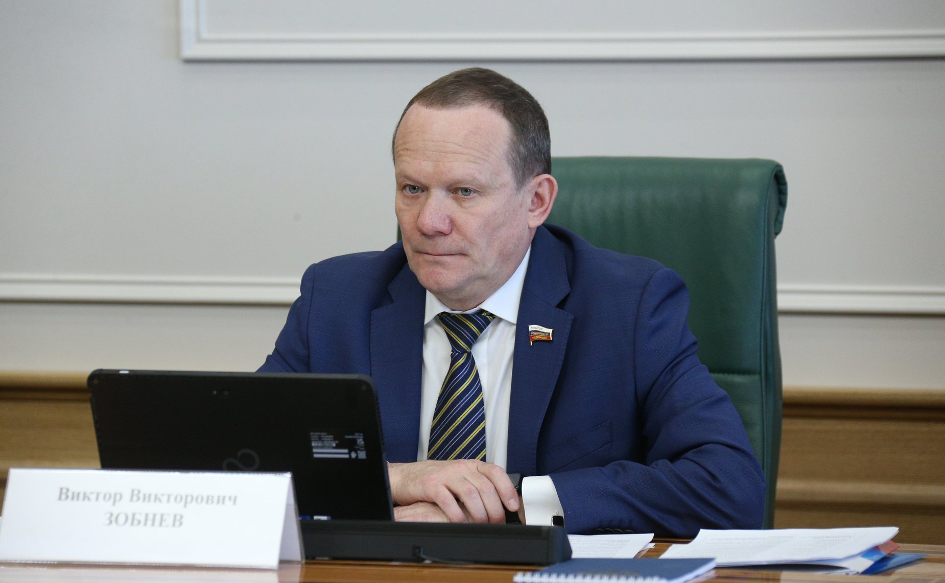 Виктор Зобнев