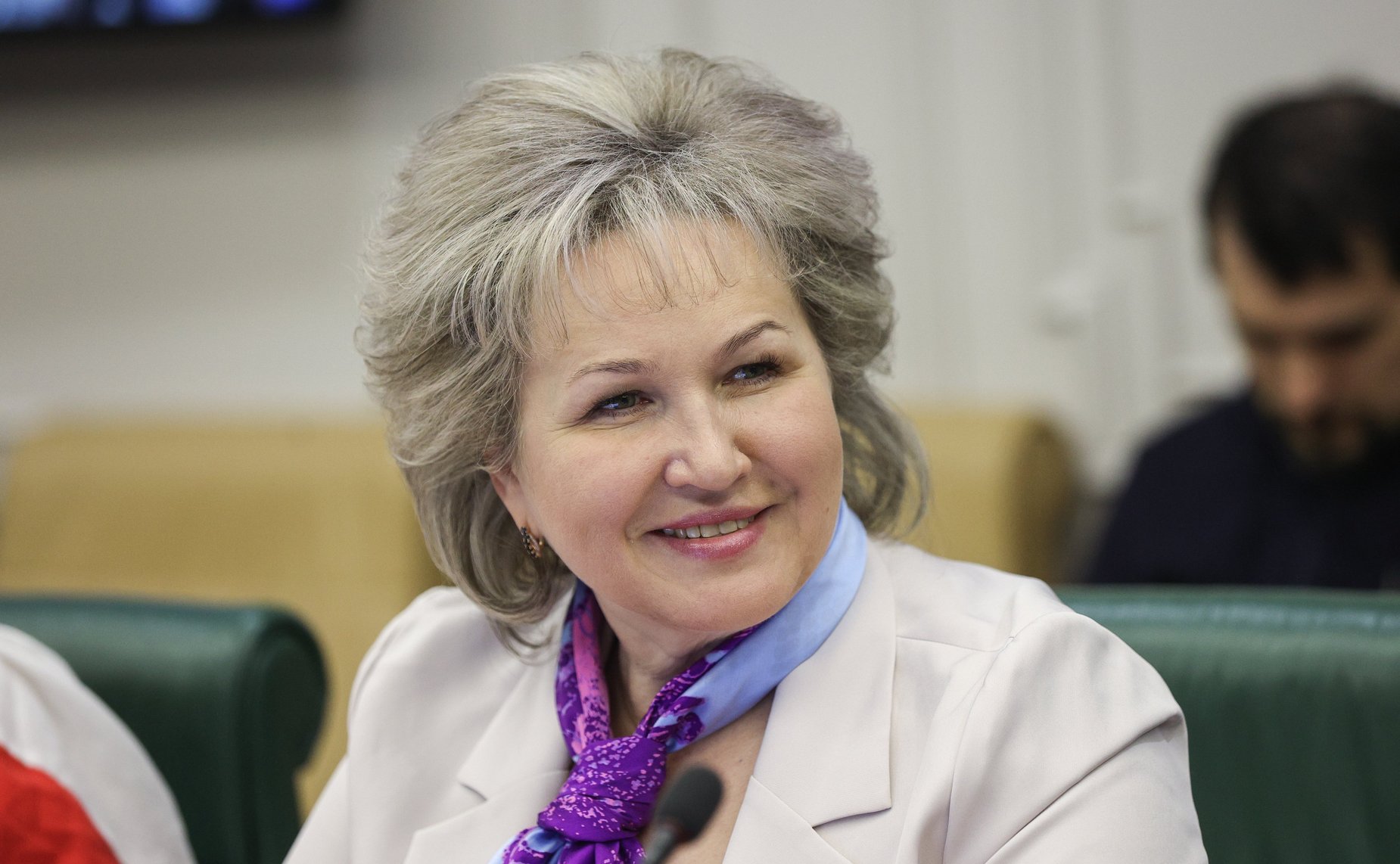 Елена Писарева