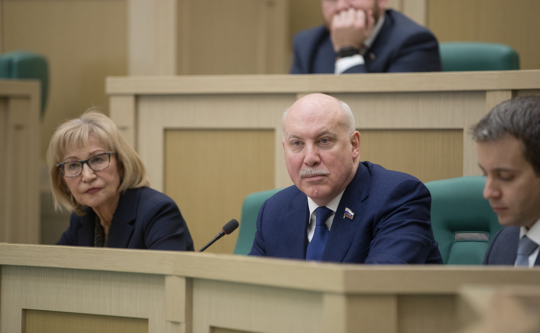 Д. Мезенцев