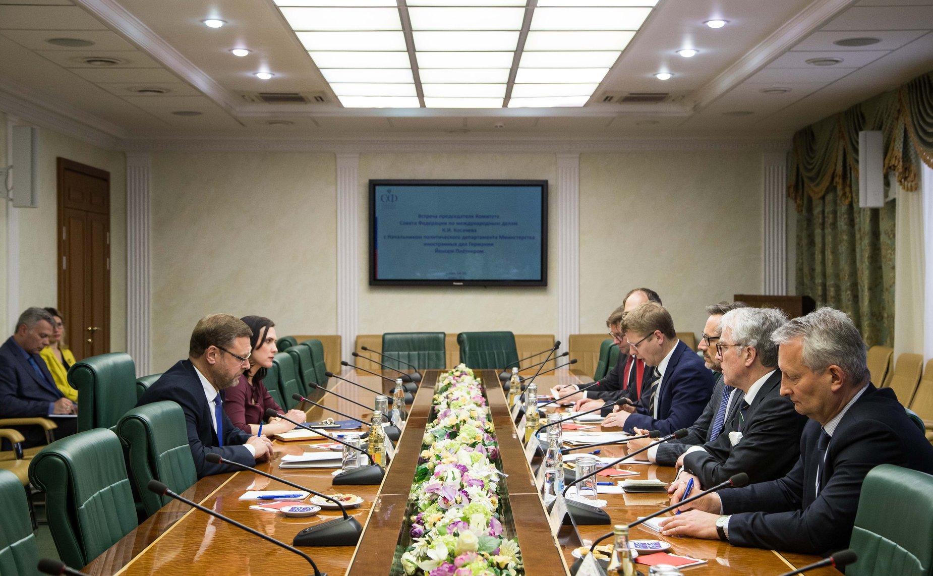 Встреча Константина Косачева с Начальником политического департамента Министерства иностранных дел Германии Йенсем Плётнером