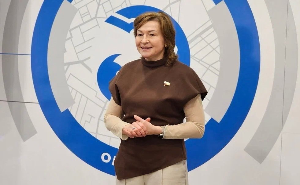 Лариса Круглова