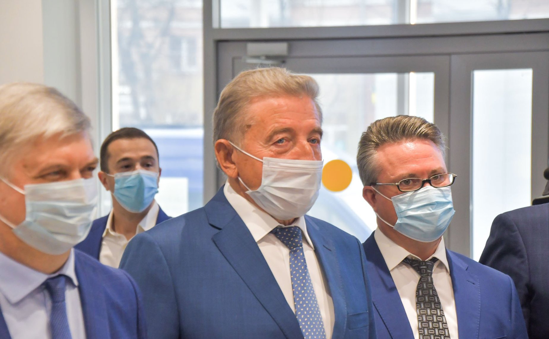 Сергей Лукин совместно с губернатором Воронежской области Александром Гусевым принял участие в открытии первого флагманского офиса нового формата одного из ведущих банков страны