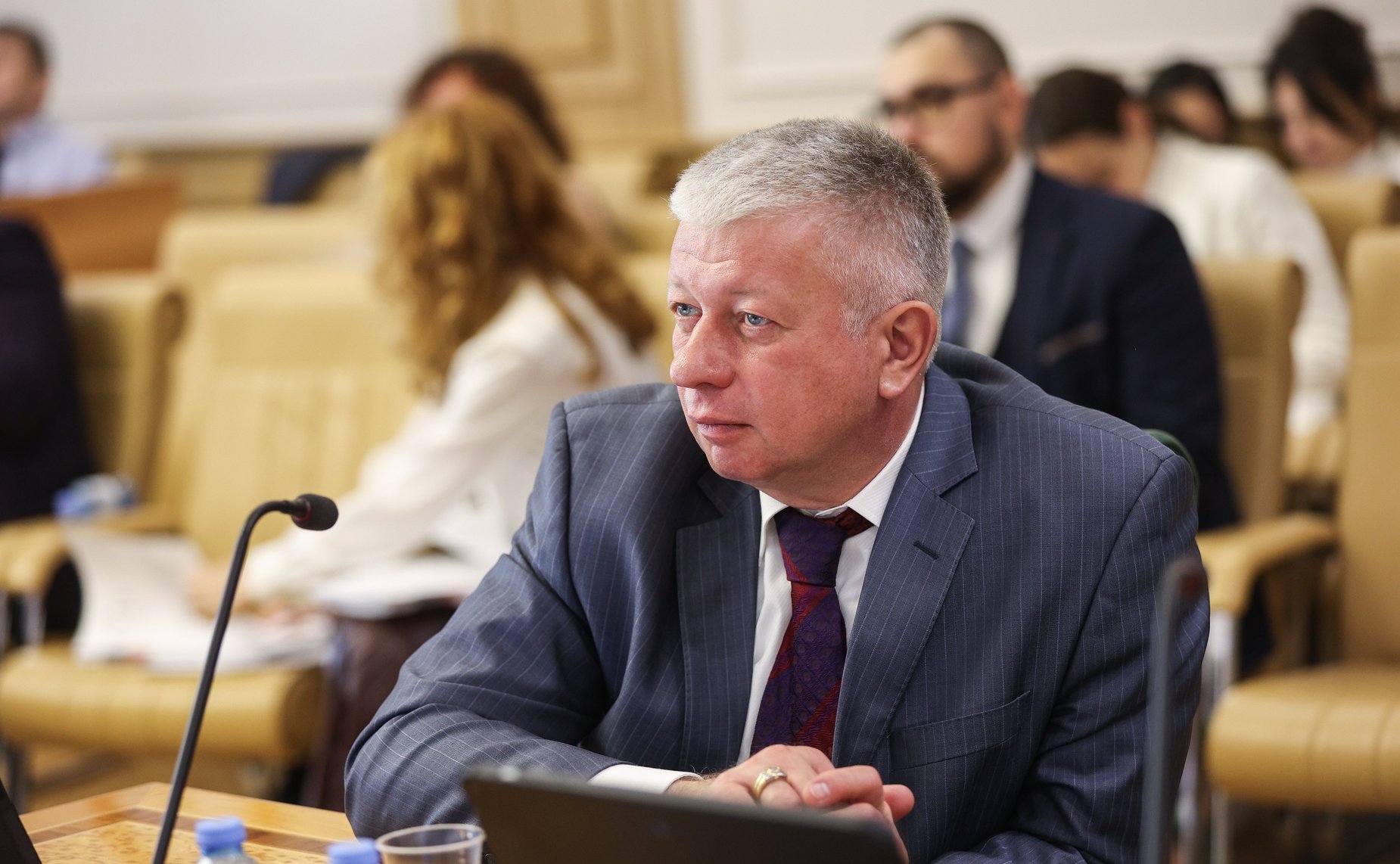 Заседание Комитета СФ по конституционному законодательству и государственному строительству