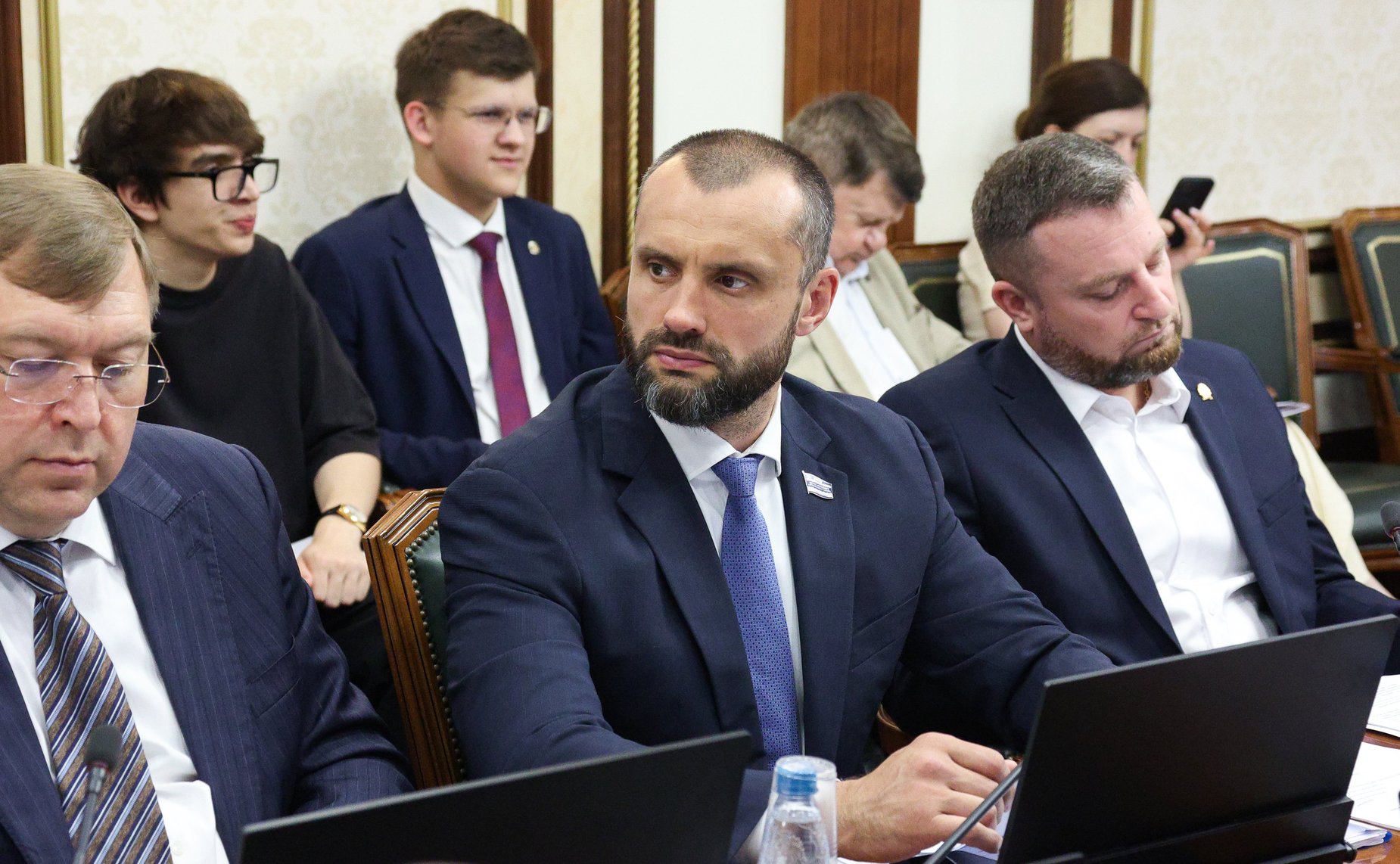 Круглый стол Комитета СФ по конституционному законодательству и государственному строительству «Исполнение судебных решений: выбор правовой модели исполнительного производства, оптимальной для взыскателей и должников»