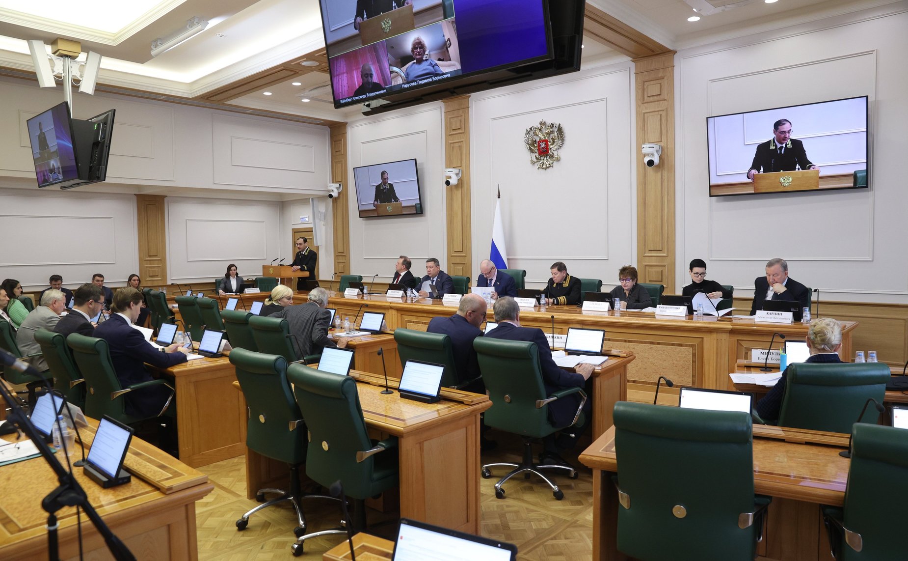 Заседание Комитета СФ по конституционному законодательству и государственному строительству