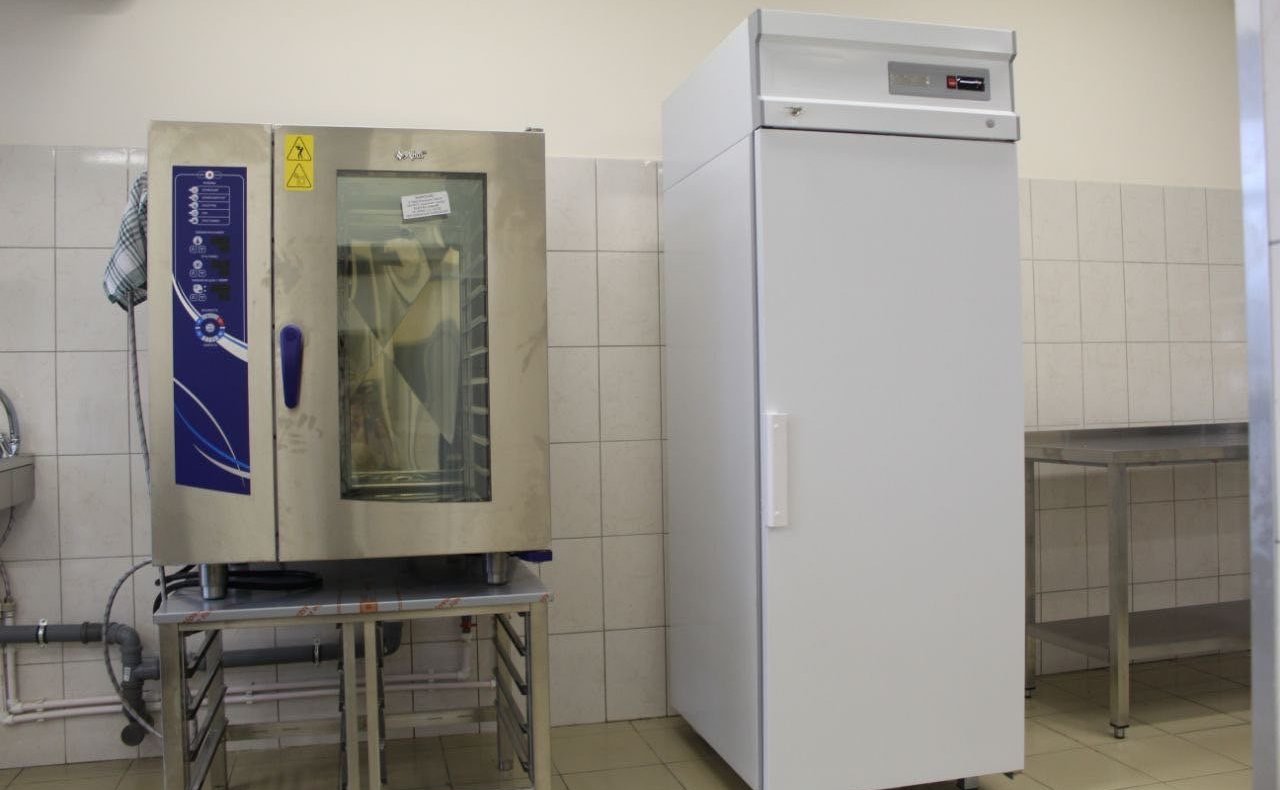 Открытие школьной столовой и пищеблока Трёхизбенской основной школы в Славяносербском районе