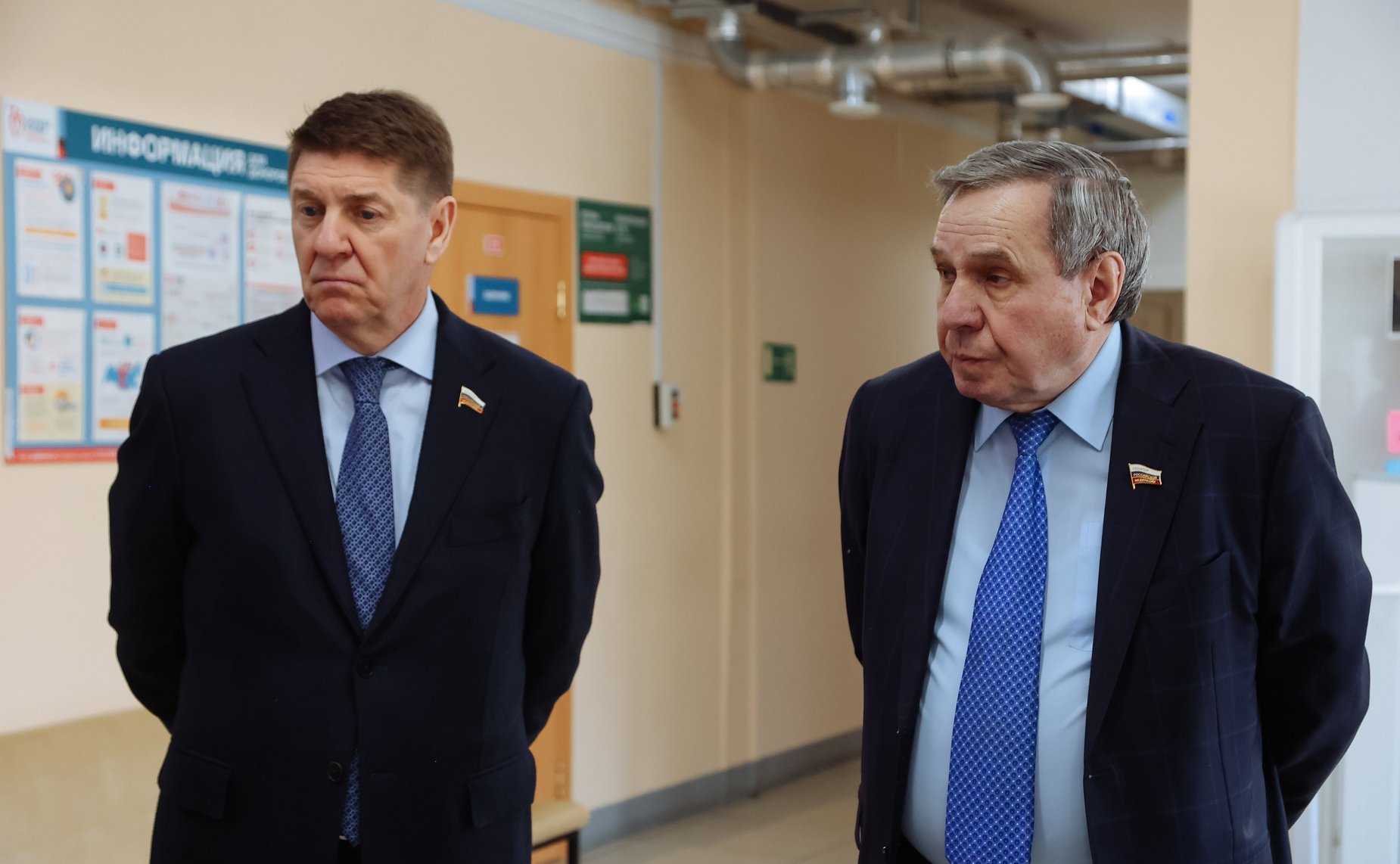 Сенаторы Российской Федерации посетили станцию переливания крови