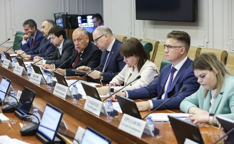 Круглый стол на тему «Об ускоренном импортозамещении запчастей и судового комплектующего оборудования»