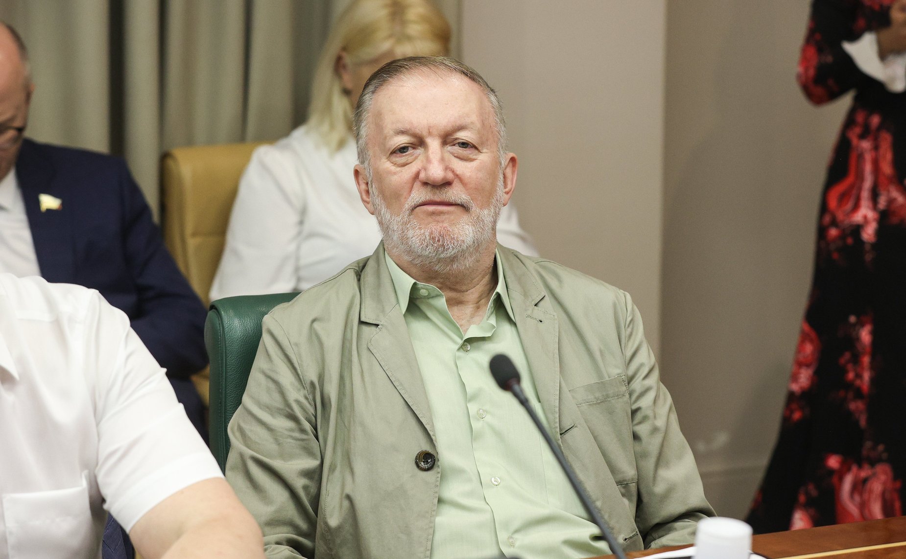 Круглый стол Комитета Совета Федерации по конституционному законодательству и государственному строительству на тему «Проблемы качества оказания юридических услуг: квалифицированное юридическое представительство и адвокатура. Пути взаимодействия»