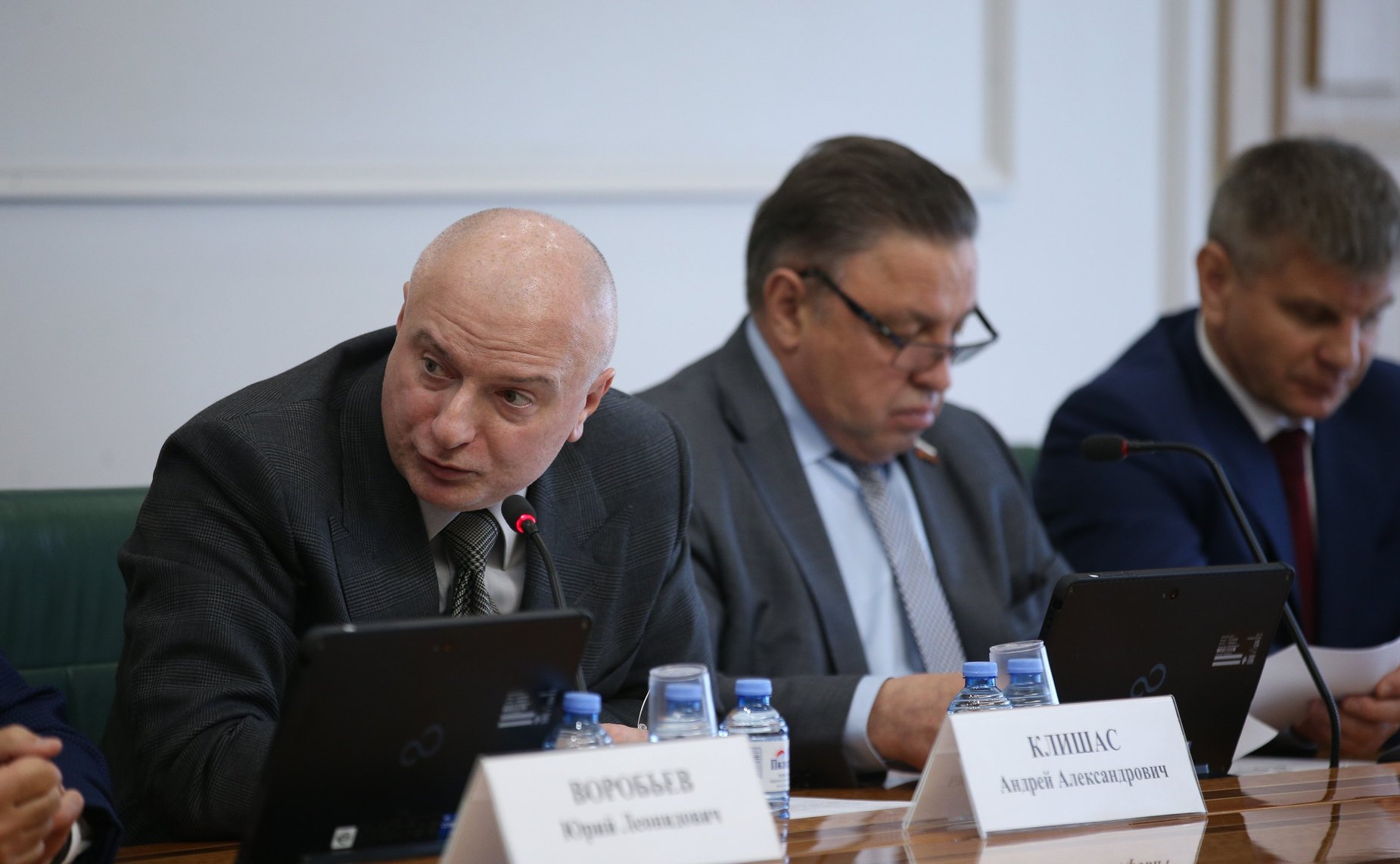 Совместное заседание комитетов СФ для проведения консультаций по кандидатуре А. Куренкова для назначения на должность главы МЧС