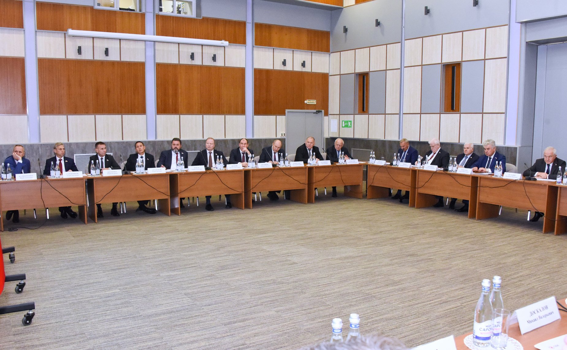 Выездное совещание Комитета СФ по обороне и безопасности «Кадровое обеспечение научных и производственных предприятий ядерного оружейного комплекса»