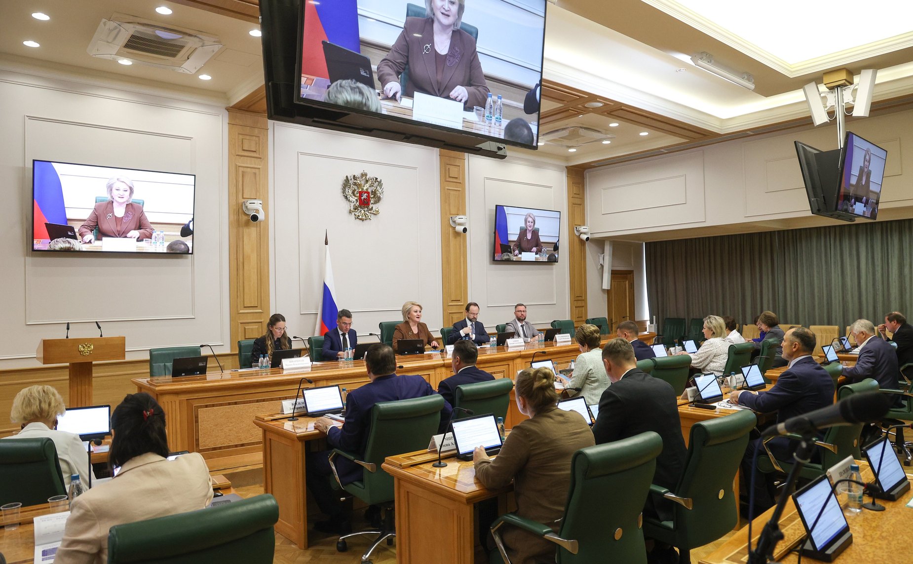 Заседание Комитета Совета Федерации по науке, образованию и культуре