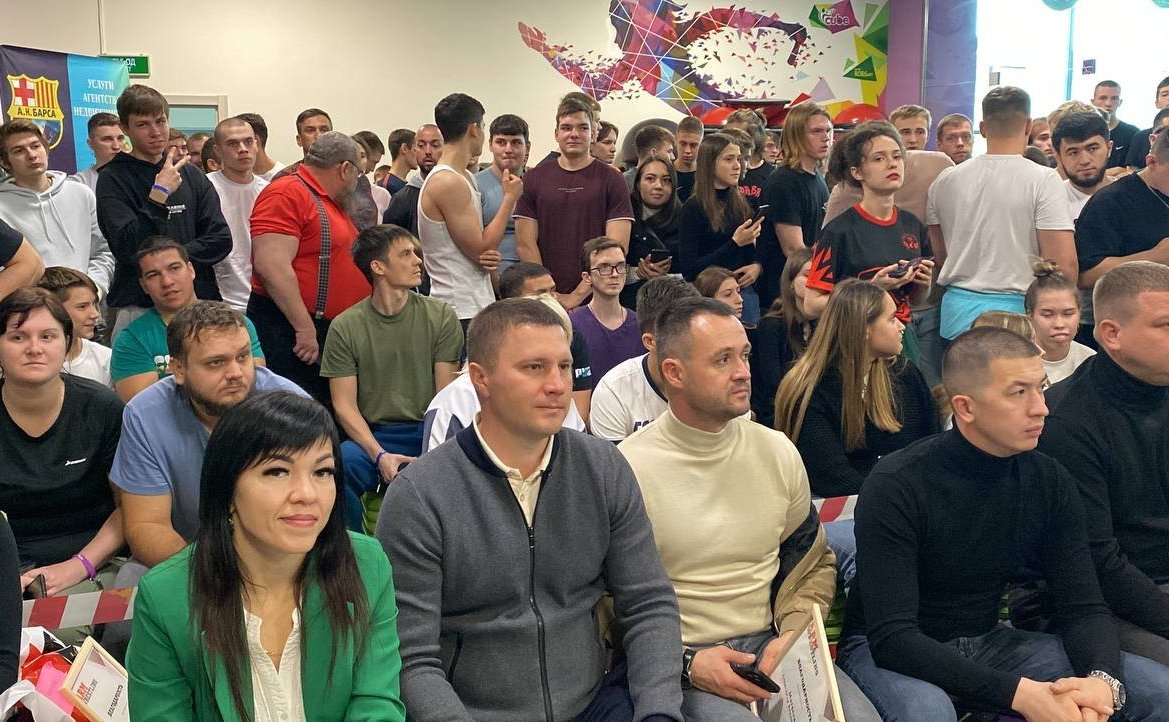 Айрат Гибатдинов оказал содействие проведению в регионе турнира по армрестлингу
