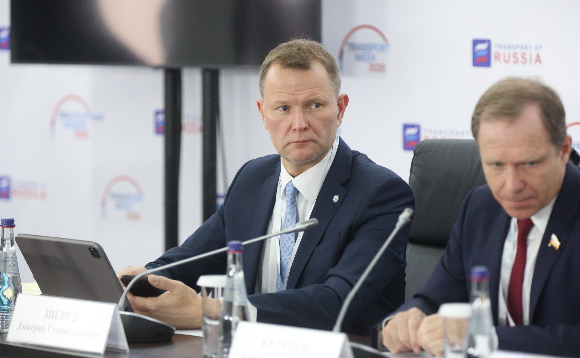 Совместное заседание Комитета Совета Федерации по экономической политике и Комитета Государственной Думы по транспорту в рамках Транспортной недели – 2025 «О совместных подходах к развитию пунктов пропуска через Государственную границу РФ»