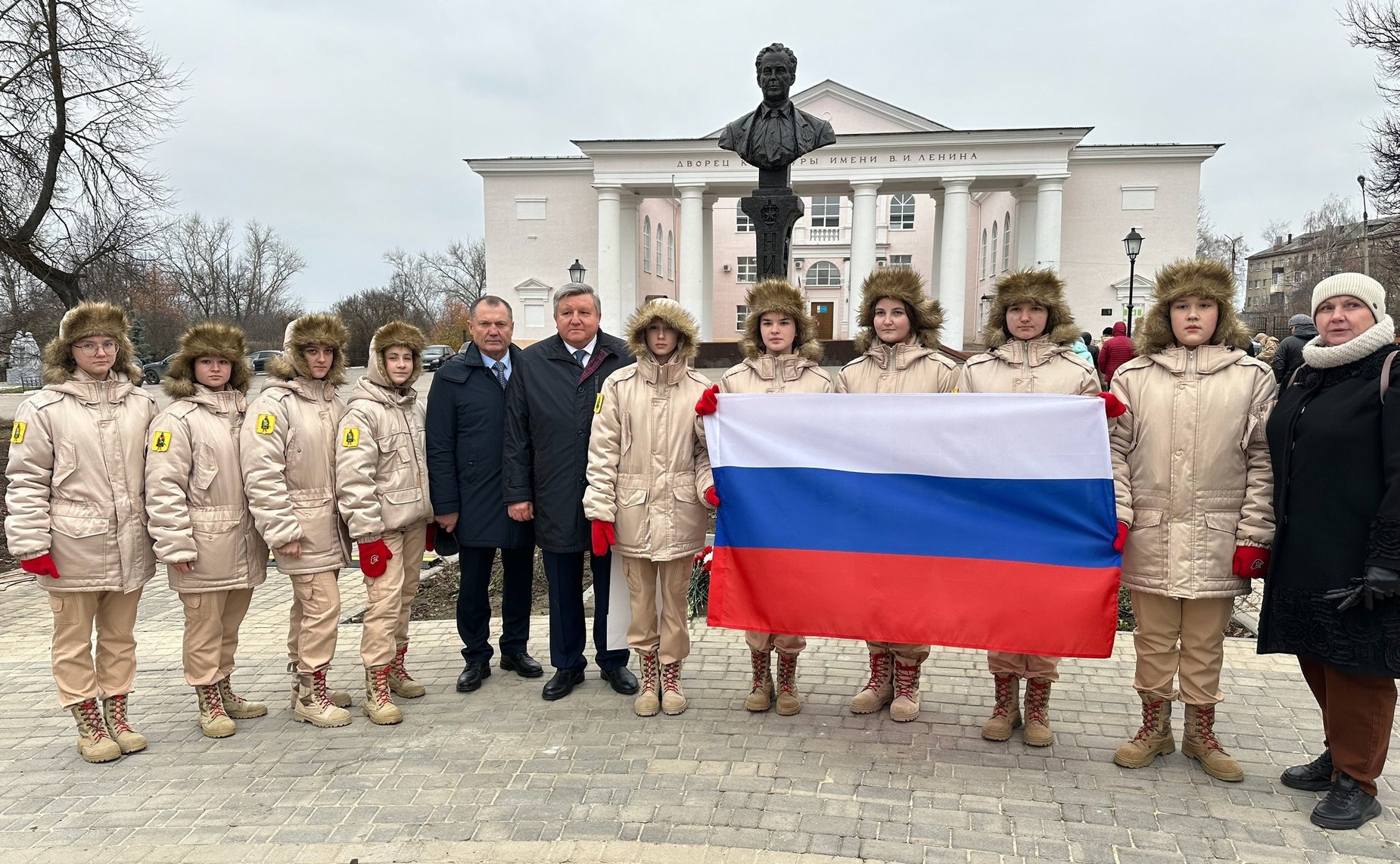 Игорь Мурог принял участие в торжественной церемонии открытия памятник советскому разведчику Николаю Леонову в городе Скопине Рязанской области