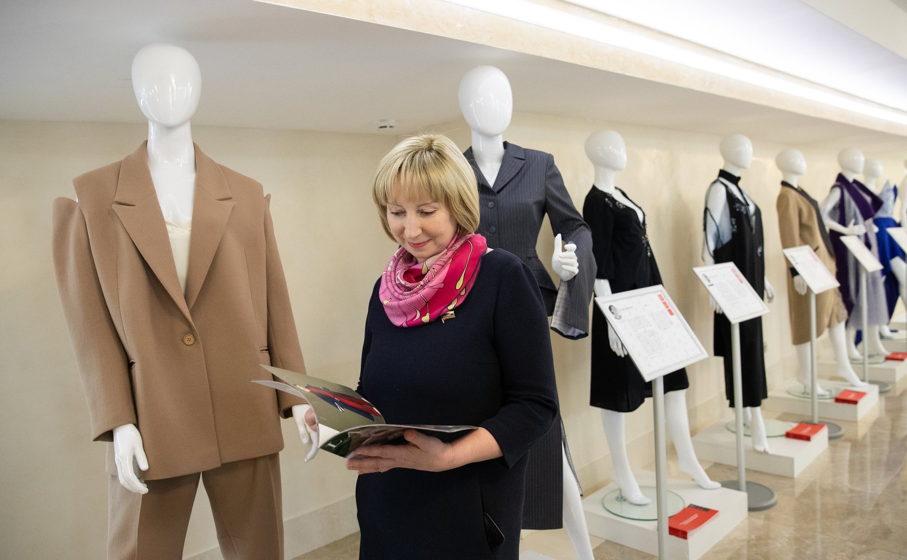 Открытие выставки «Отечественные дизайнеры – российским женщинам»