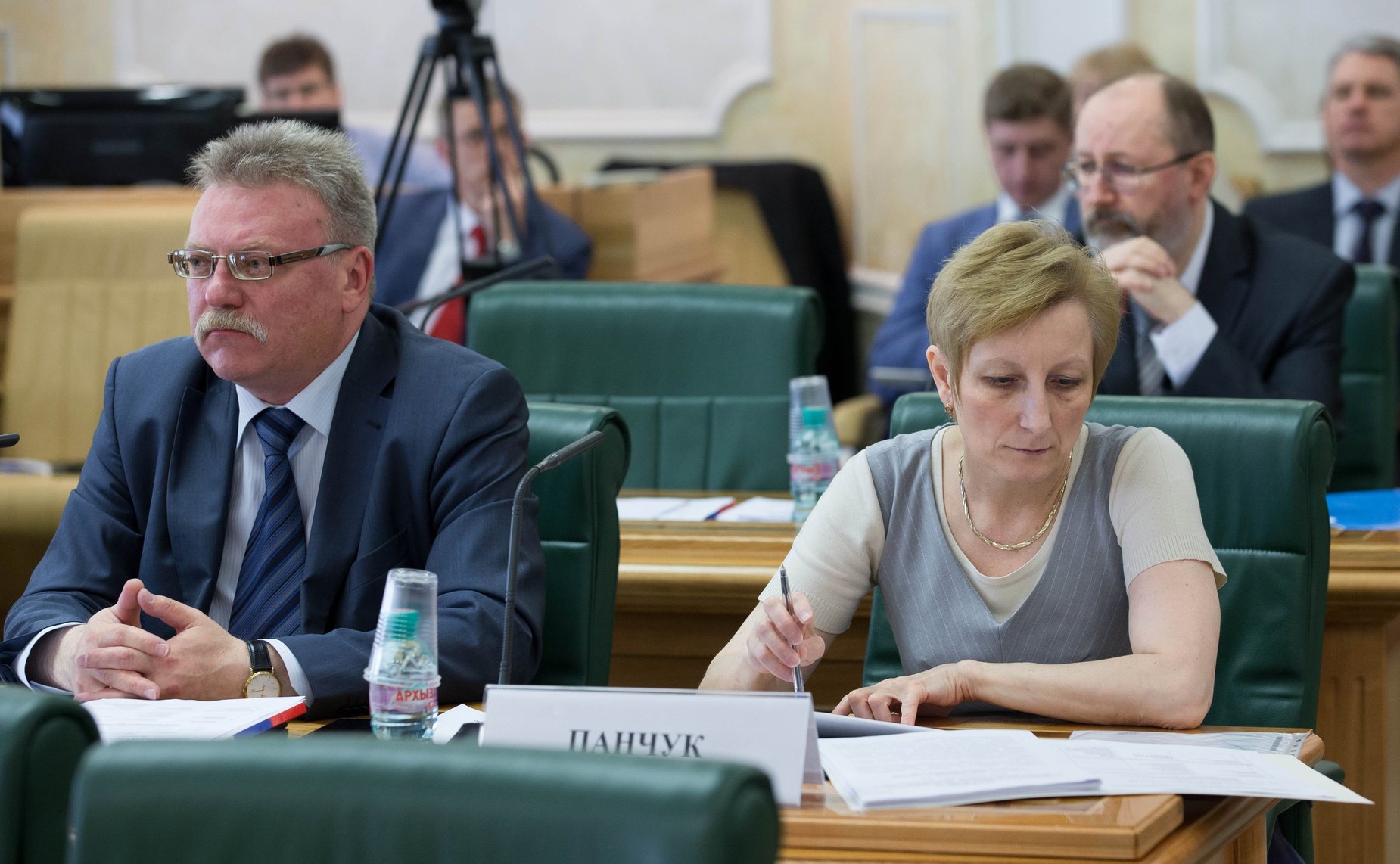 Участники парламентских слушаний