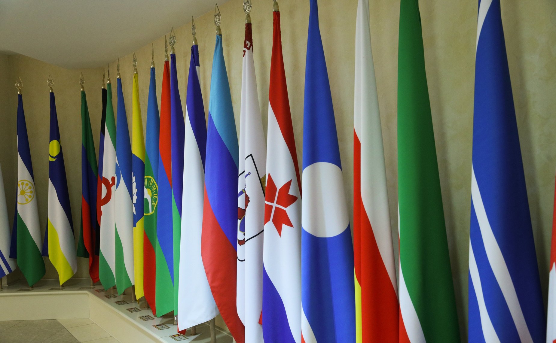 Торжественная церемония установки флагов новых субъектов Российской Федерации – Донецкой и Луганской народных республик, Запорожской и Херсонской областей