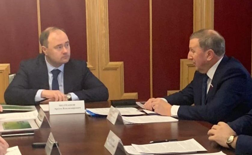 Сергей Березкин принял участие в заседании «круглого стола» по рассмотрению актуальных вопросов в сфере охраны окружающей среды и природопользования