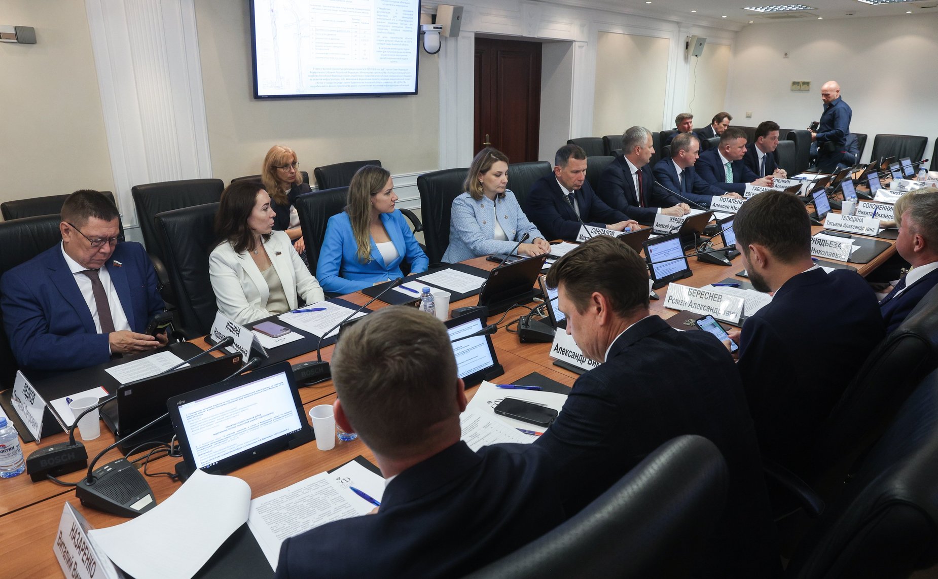 Расширенное заседание Комитета СФ по федеративному устройству, региональной политике, местному самоуправлению и делам Севера области (в рамках Дней Кировской области в Совете Федерации)