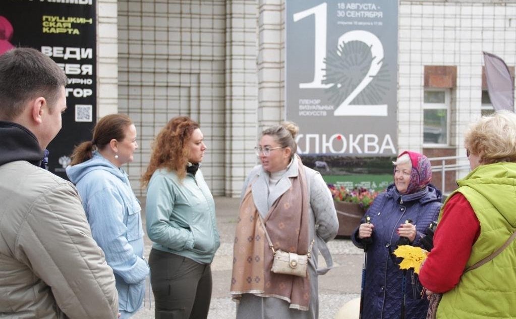 Елена Шумилова провела церемонию открытия маршрута здоровья в Сыктывкаре