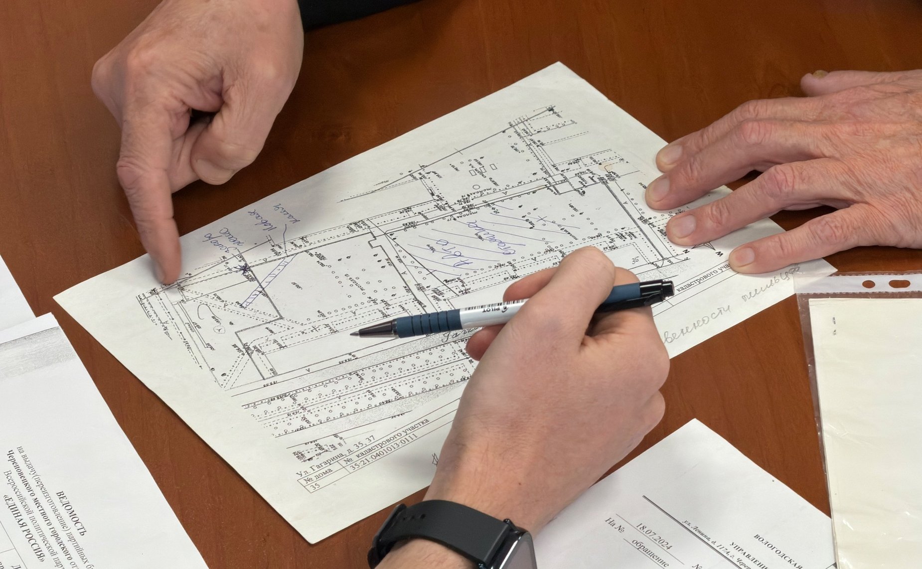 Роман Маслов провел прием жителей Череповца