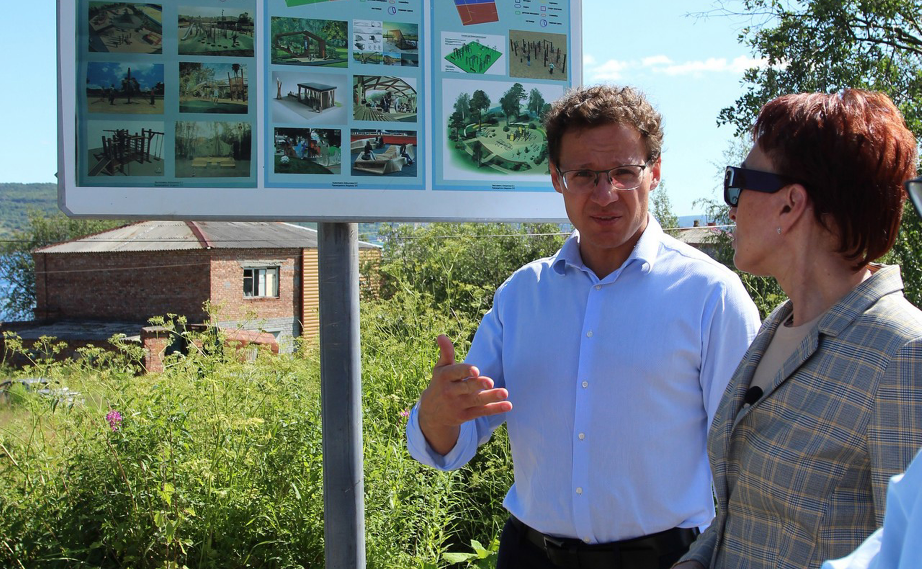 Татьяна Кусайко в ходе рабочей поездки в регион посетила сельское поселение Междуречье Кольского района