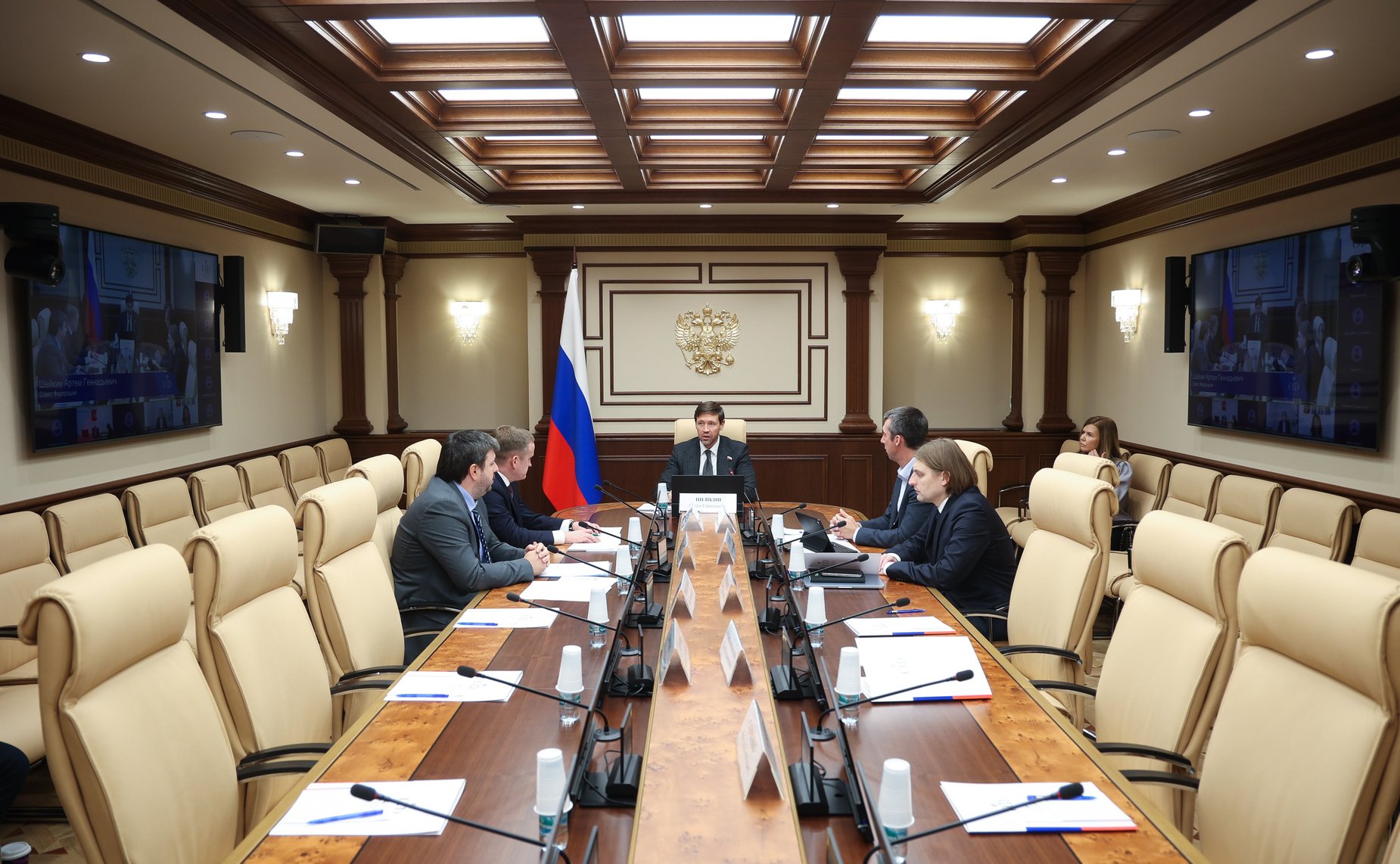 Круглый стол Комитета СФ по конституционному законодательству и государственному строительству «Совершенствование механизмов противодействия незаконному обороту алкогольной продукции: законодательные инициативы и правоприменительная практика»