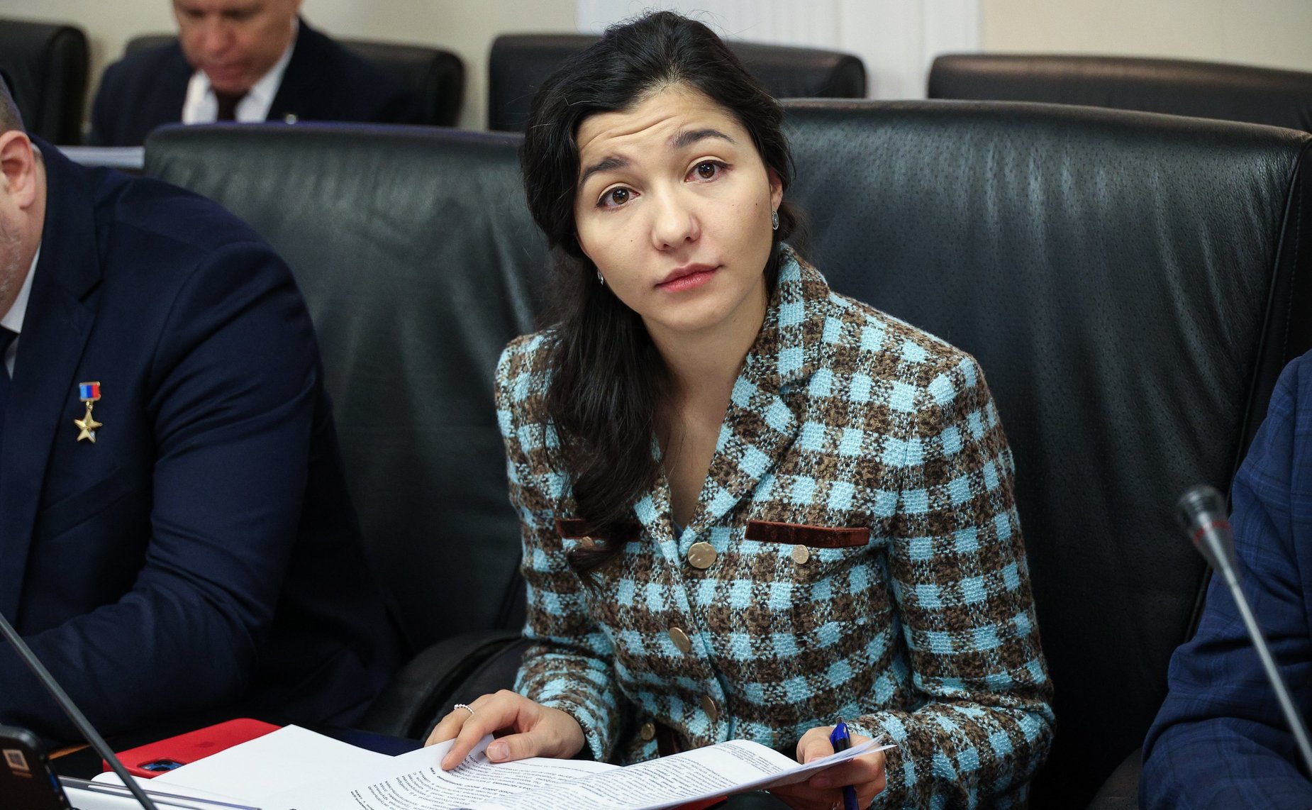 Круглый стол «Просветительство как механизм формирования духовно-нравственных оснований развития личности в современных условиях» (в рамках XII Рождественских парламентских встреч)