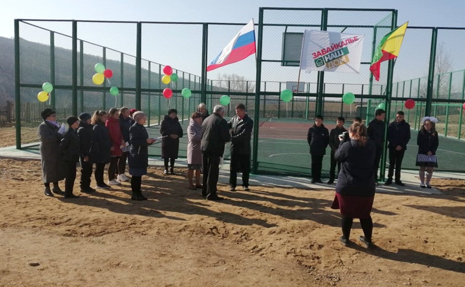 Сергей Михайлов принял участие в открытии спортивной площадки в селе Фирсово