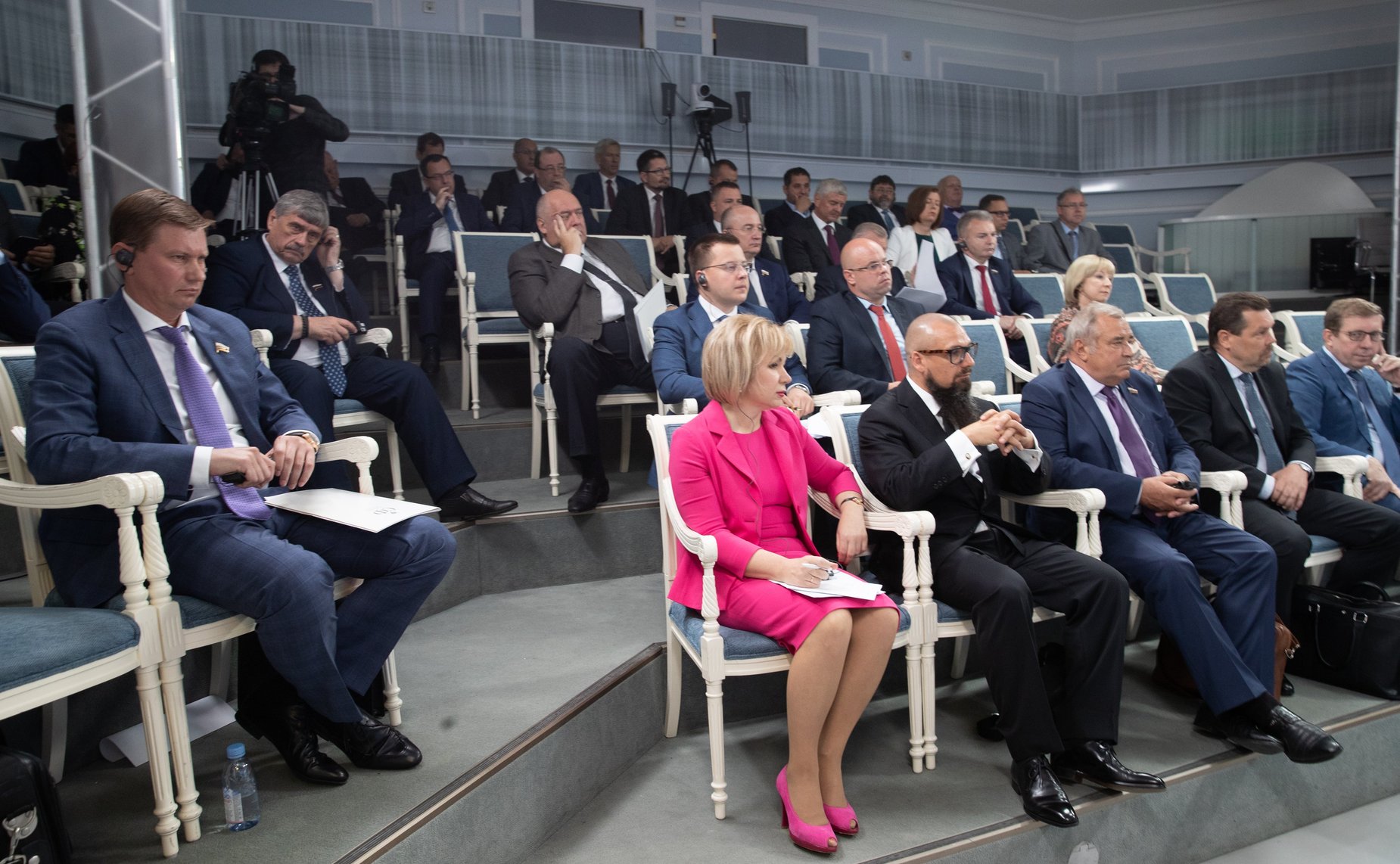 Встреча сенаторов с представителями деловых кругов Словацкой Республики