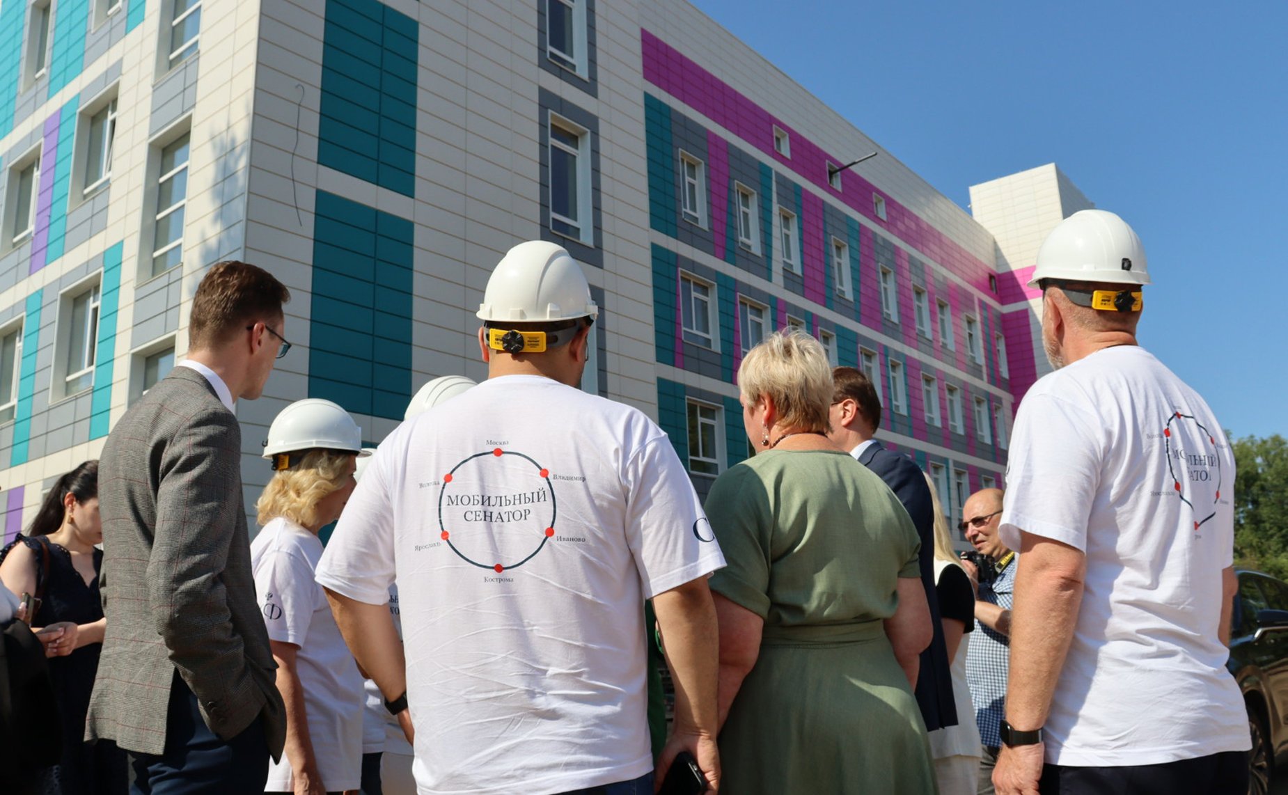 Сенаторы посетили строящейся лечебно-диагностический корпус Костромской областной детской больницы