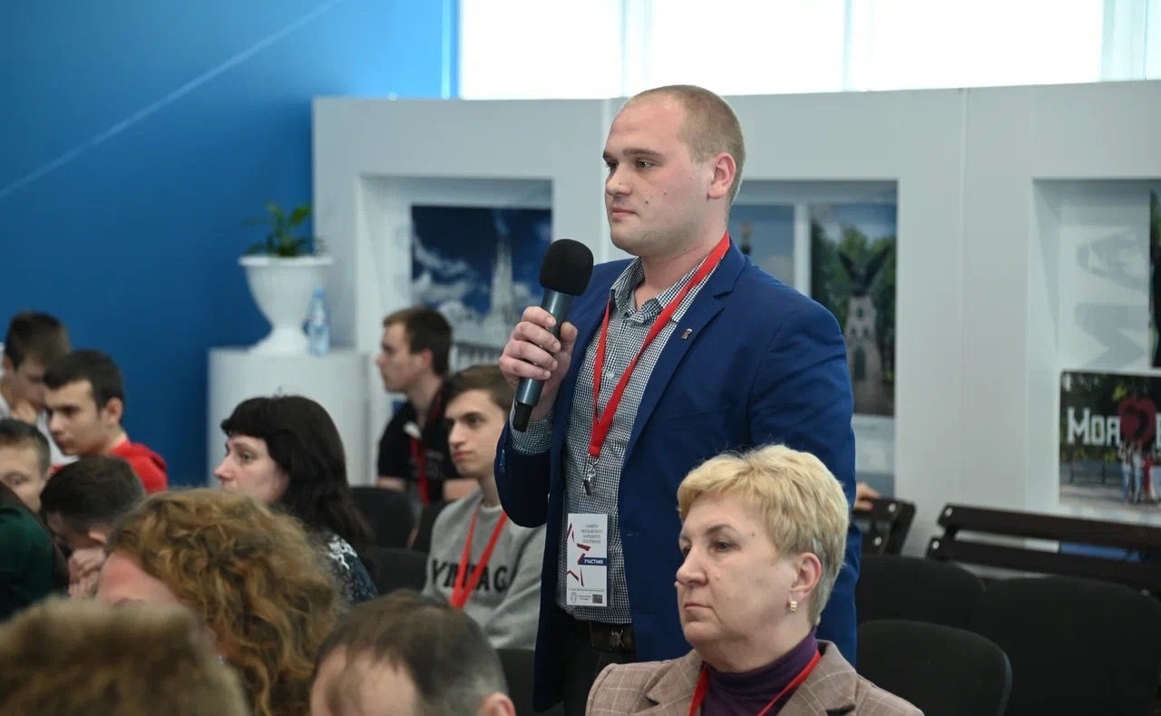 Нина Куликовских приняла участие в Первом межрегиональном форуме молодых парламентариев на тему народного ополчения Великой Отечественной войны