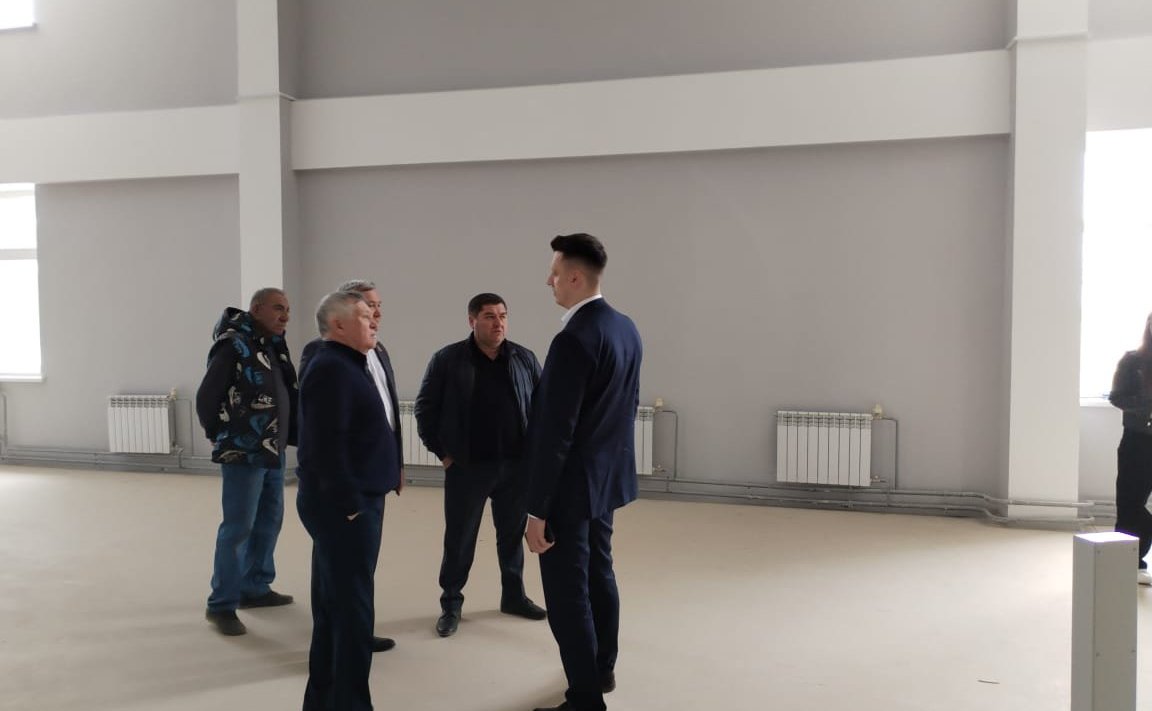 Сергей Михайлов совместно с депутатом регионального парламента Сергеем Корольковым посетили «Центр развития ребенка – детский сад № 22» в Чите