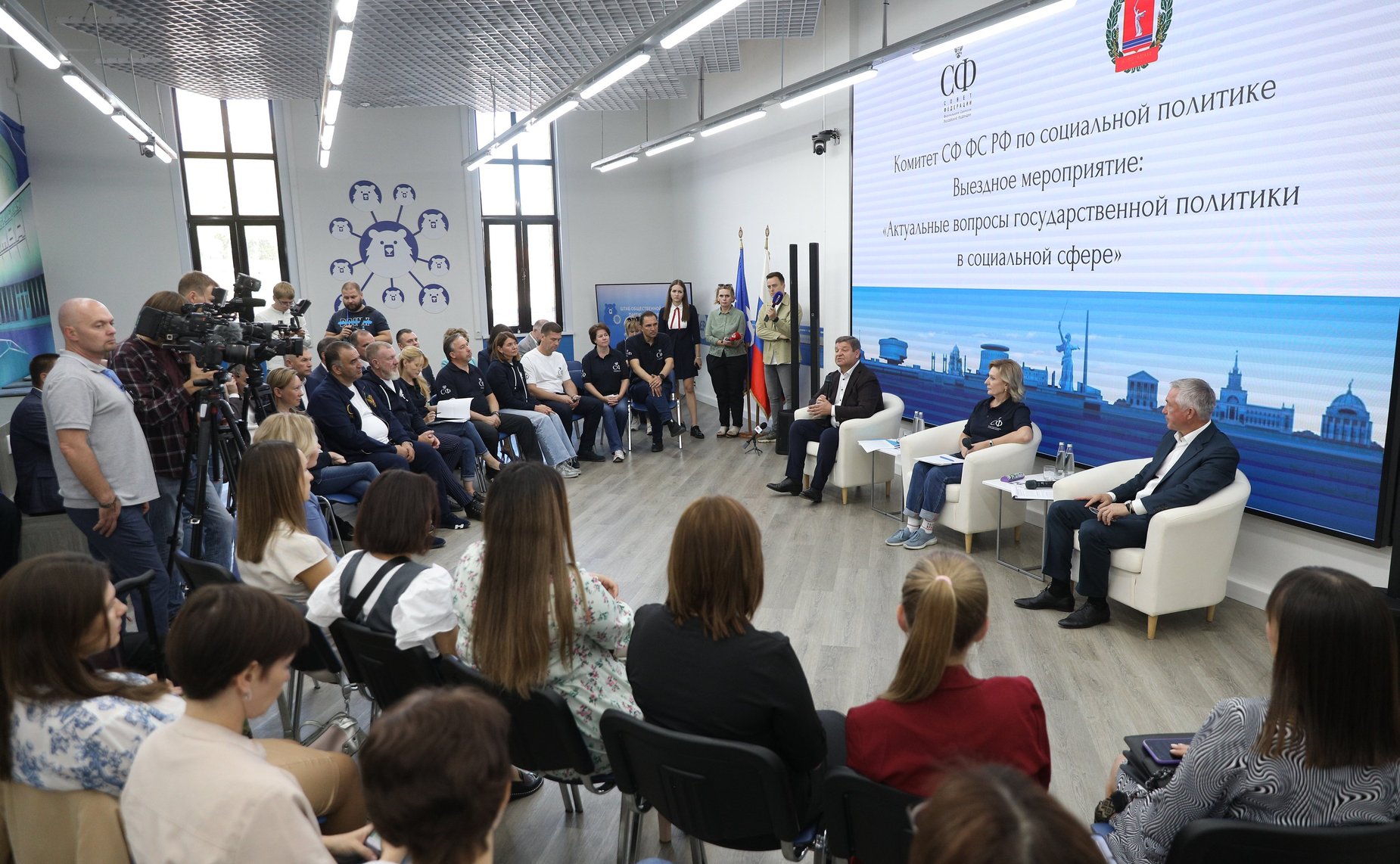 В Волгоградской области состоялись мероприятия пилотного проекта Комитета Совета Федерации по социальной политике «Социальный маршрут. Мобильный сенатор»