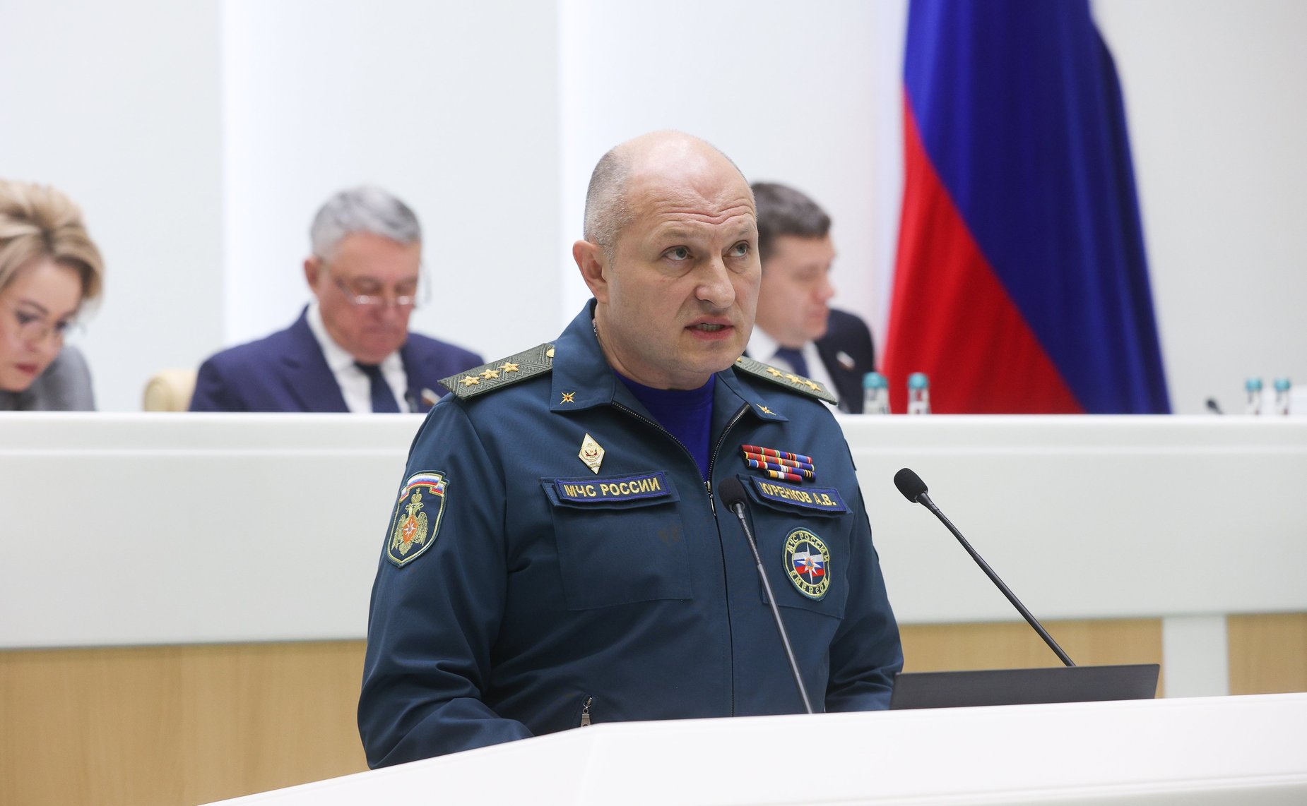 Министр Российской Федерации по делам гражданской обороны, чрезвычайным ситуациям и ликвидации последствий стихийных бедствий Александр Куренков
