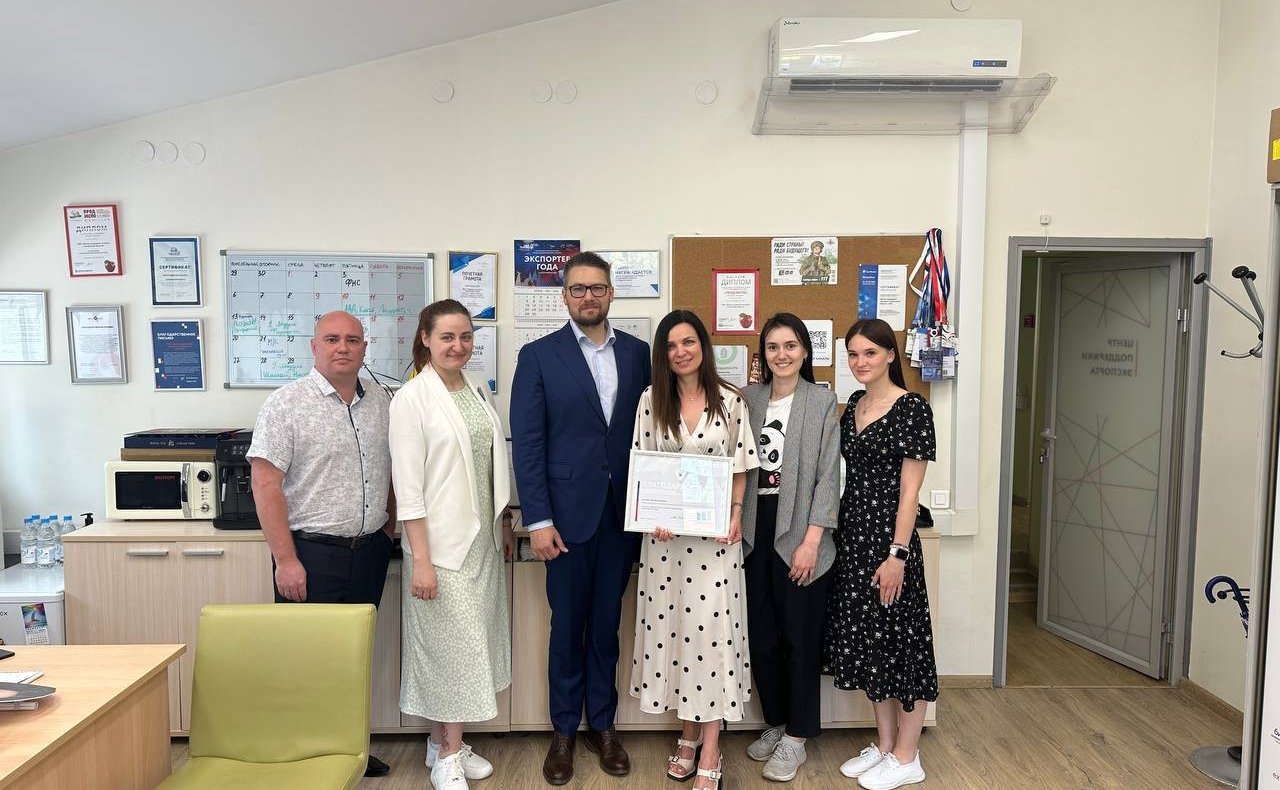 Руслан Смашнёв посетил Центр поддержки экспорта Смоленской области