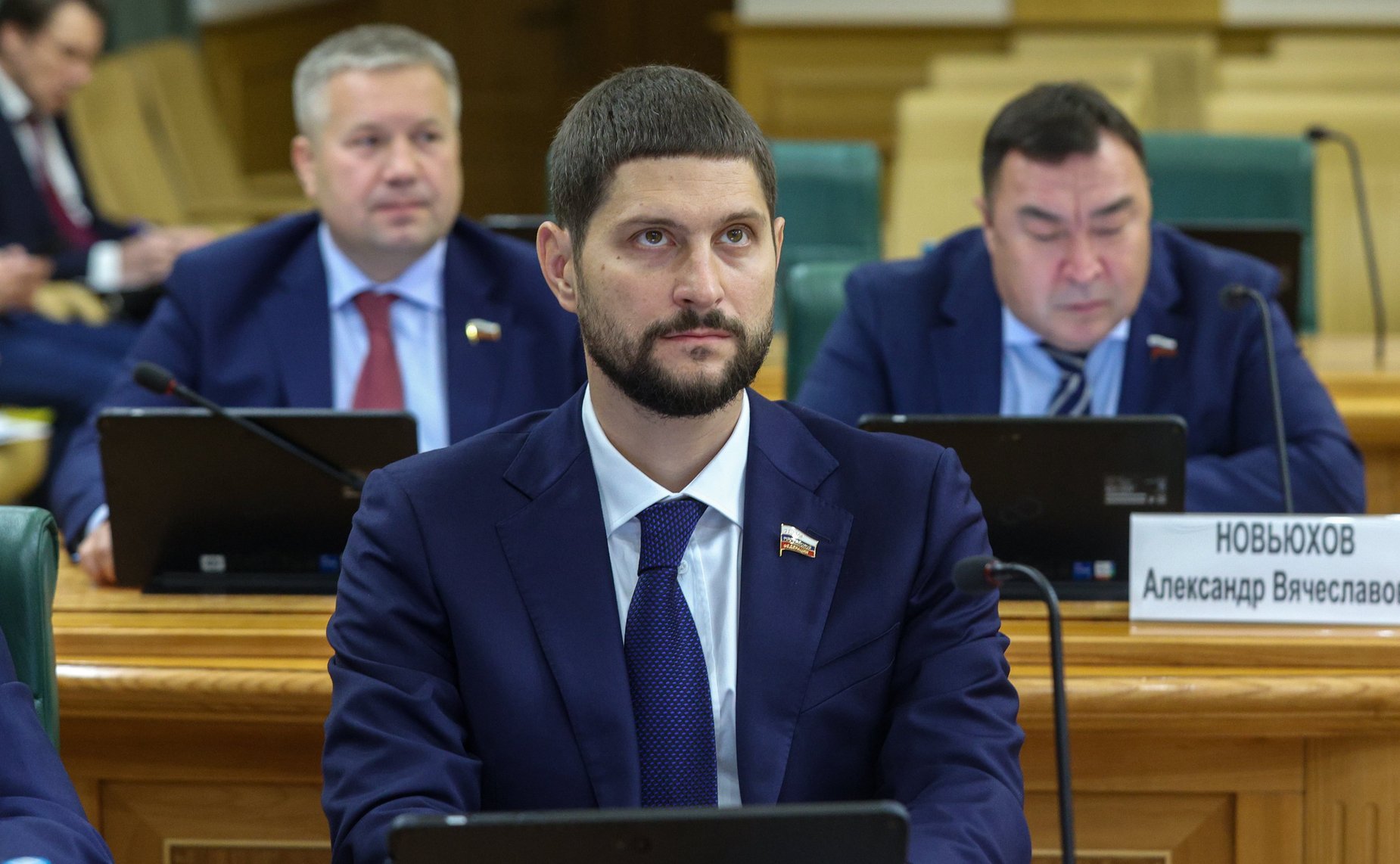 Александр Волошин