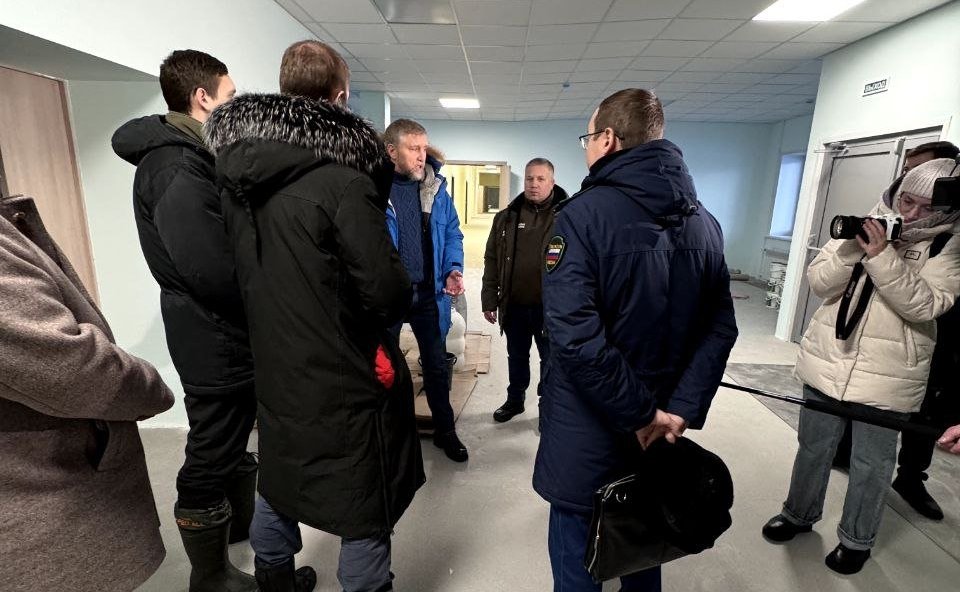 Денис Гусев проверил ход строительных работ детских учреждений Ненецкого автономного округа
