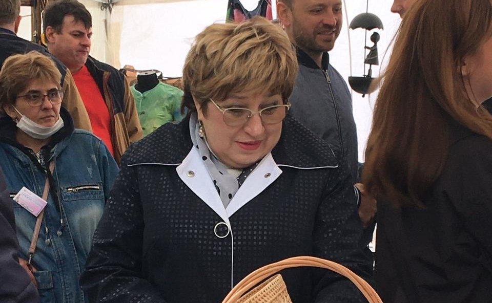 Ольга Хохлова приветствовала участников и гостей фестиваля творчества и ремёсел «Реки-Руки», состоявшегося во Владимире