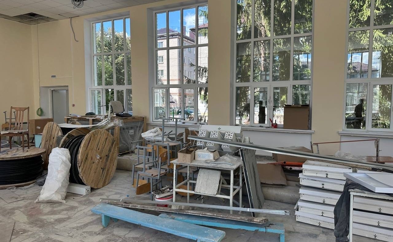 Айрат Гибатдинов совершил рабочую поездку в город Димитровград и Мелекесский район, где посетил ряд ключевых социальных и медицинских объектов