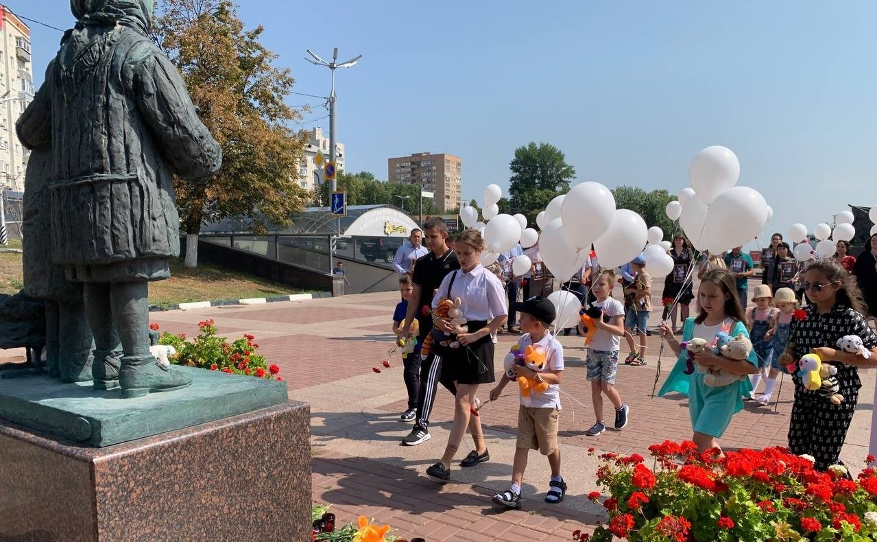 Айрат Гибатдинов принял участие в акции, посвященной памяти детей Донбасса, которые погибли в ходе военных действий киевского режима