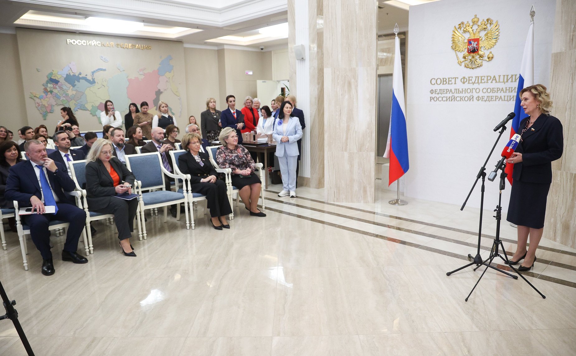 Торжественное открытие выставки лучших работ VII Всероссийского конкурса ватного мастерства «Россия многоликая: героический эпос», приуроченного к Году защитника Отечества в России, и награждение победителей конкурса