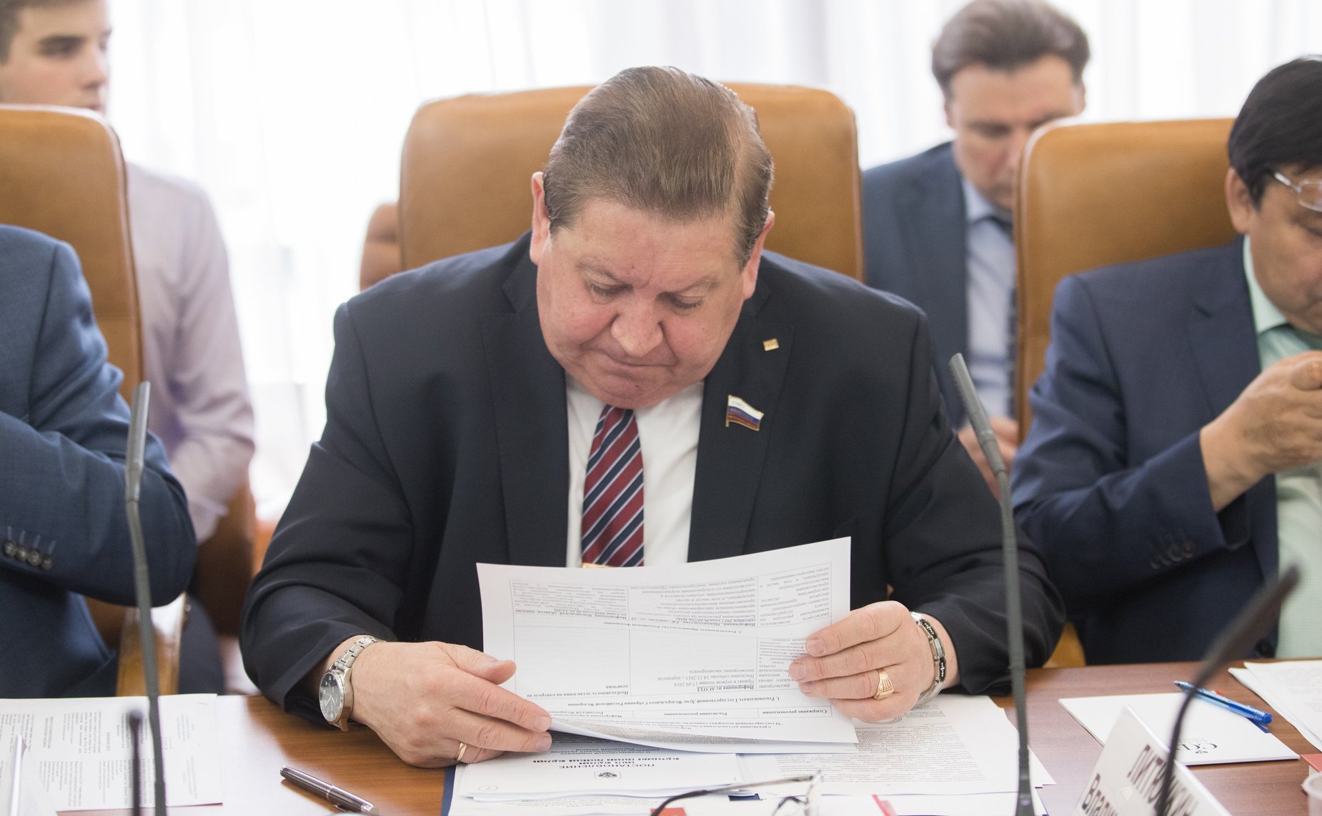 В. Литюшкин