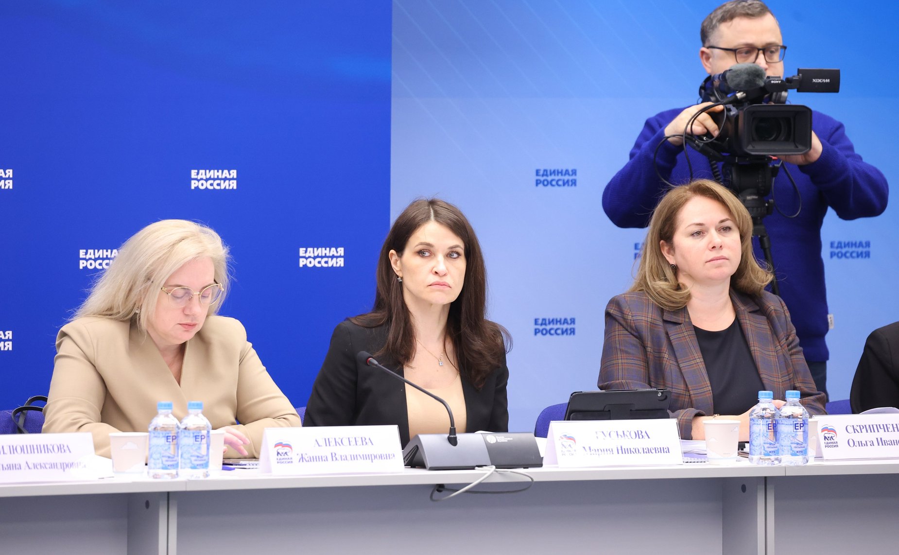 Заседание Комиссии Совета Федерации по развитию креативных (творческих) индустрий и народных художественных промыслов в РФ