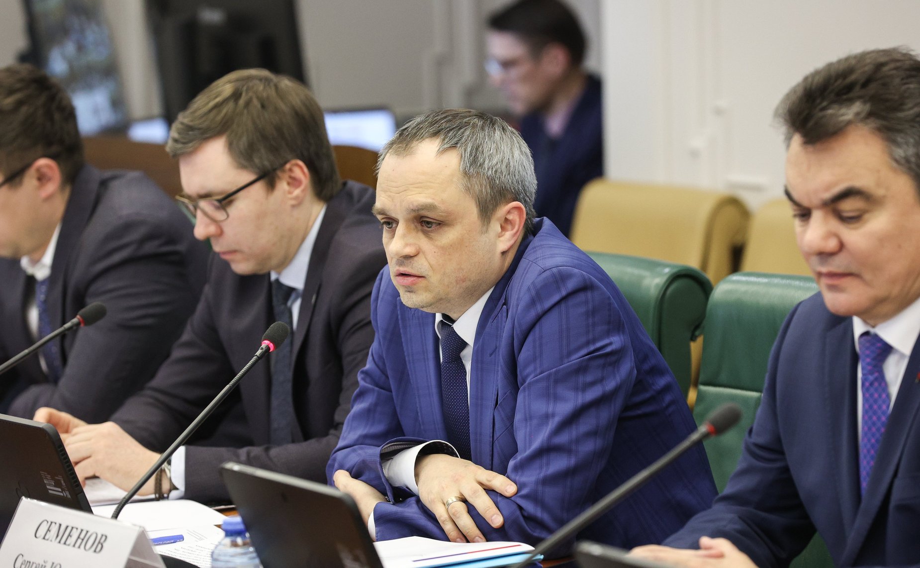 Круглый стол Комитета СФ по экономической политике на тему «Транспорт и логистика в условиях новой экономической реальности»