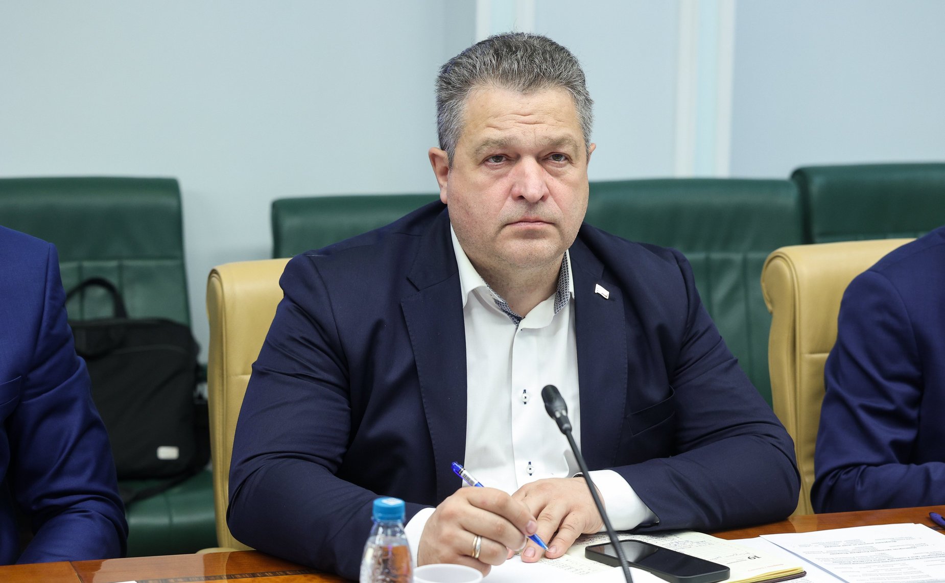 Круглый стол Комитета СФ по социальной политике на тему «О дополнительных мерах поддержки молодых семей в субъектах РФ: законодательный аспект»